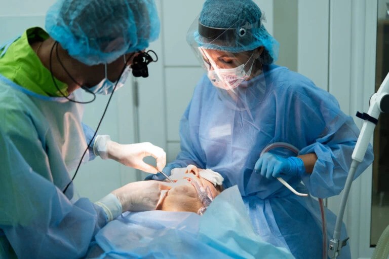 Вадене на мъдрец с пълна упойка